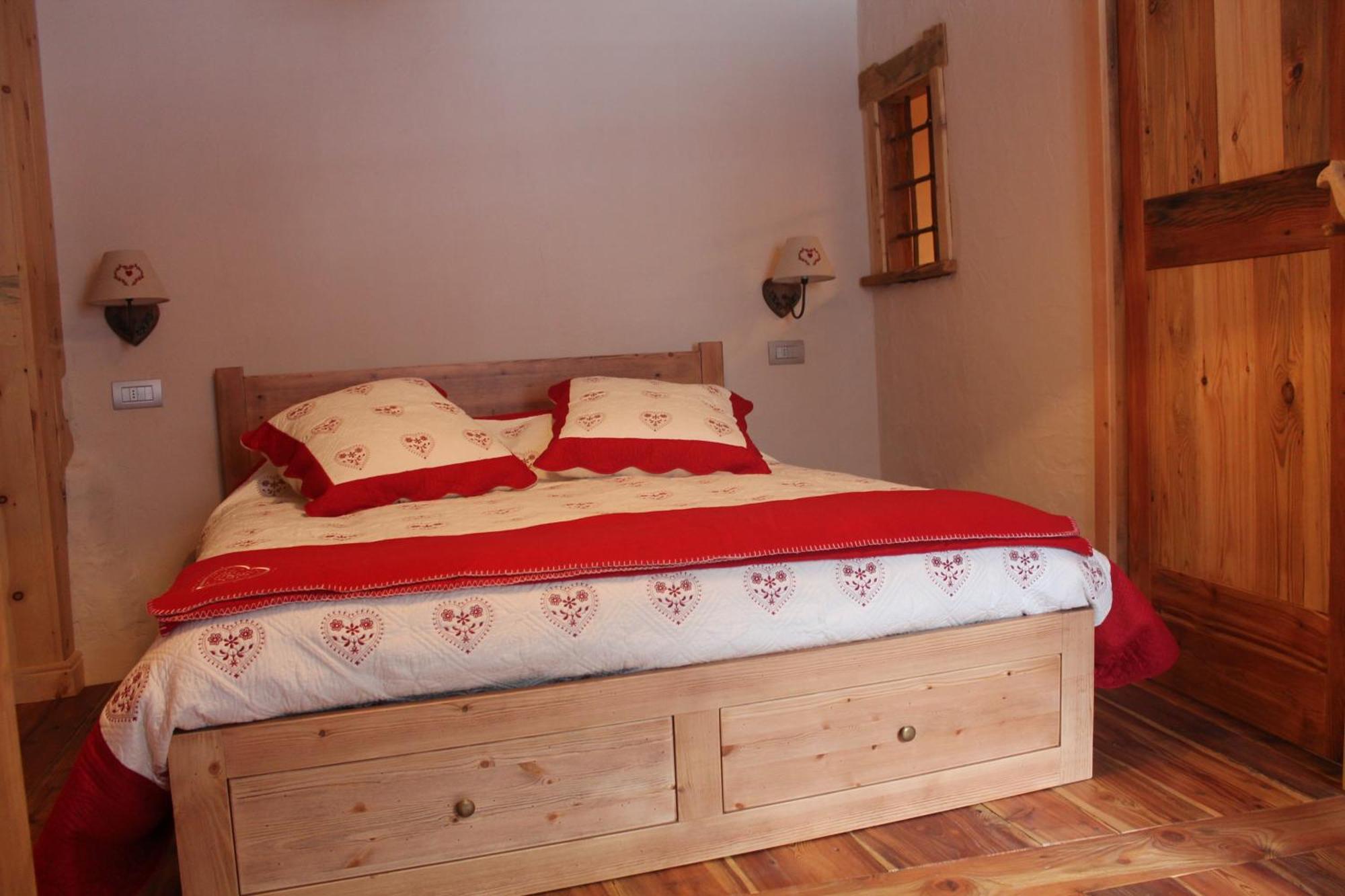 Maison Peroulaz Charvensod Rum bild