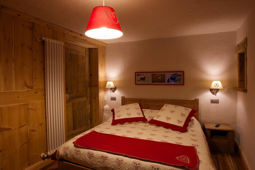 Maison Peroulaz Charvensod Rum bild